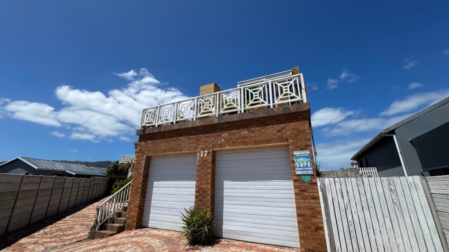 Commercial Property for Sale in Perlemoenbaai Western Cape